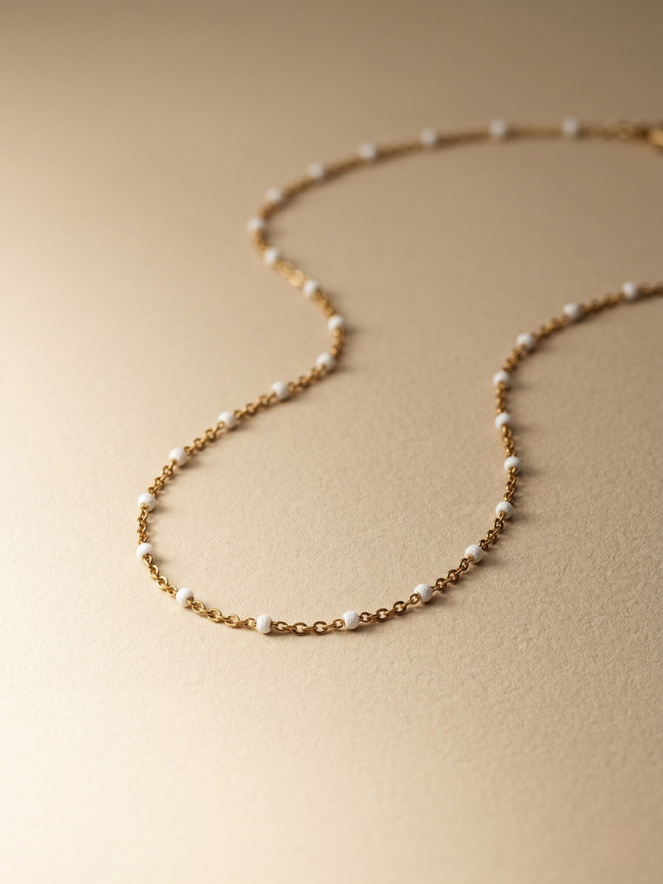 Blanc à perles - Collier