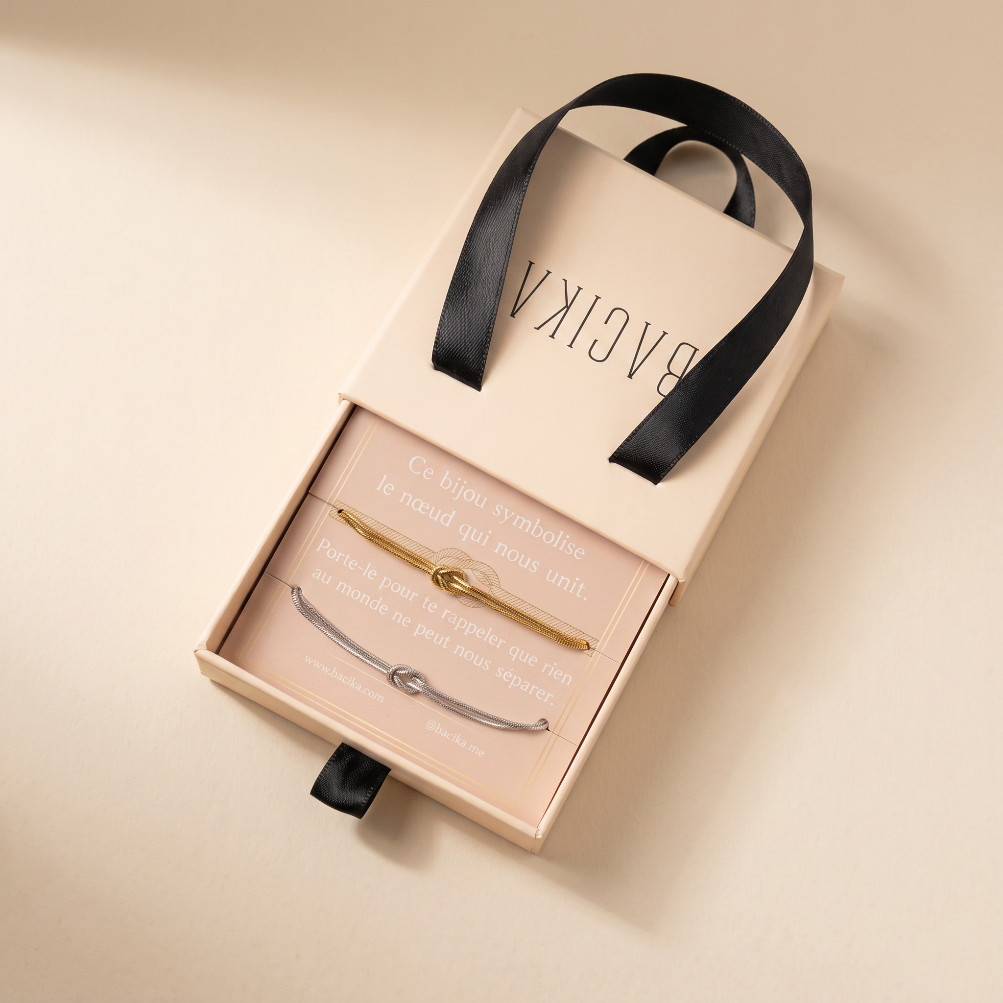 Nœud d'Amour – Bracelet